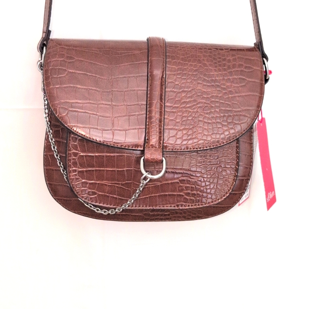 S.Oliver Brown Crossbody Bag with Adjustable Strap and Flap Closure